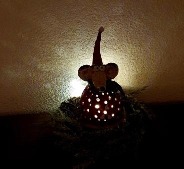 Verkauft - Bestellung möglich - Keramik Windlicht mouse Lampe Haus Maus Lichterhaus Wichtelhaus Elfenhaus Gnom