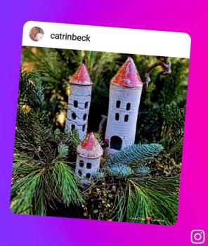 Keramik Turm Blumenstecker