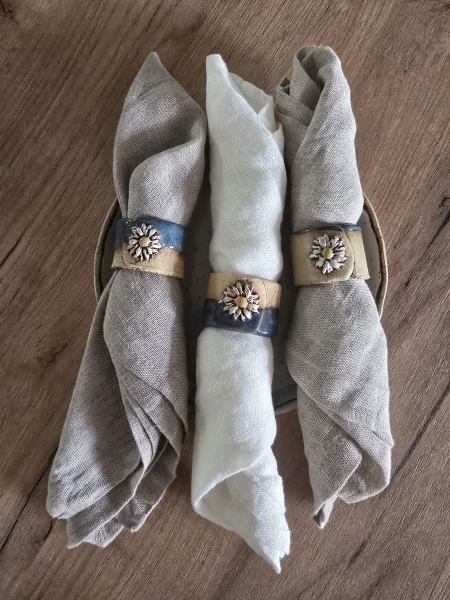 Keramik Serviettenring Gänseblümchen