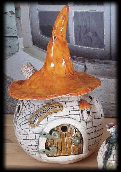Keramik Lichterhaus von Hand getöpfert