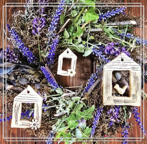 Anhänger Häuschen mit Vogel